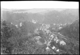 Tharandt. Blick ins Badetal auf Tharandt