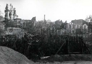Zerstörungen Zweiter Weltkrieg. Unbekannte Gebäude