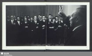 Abendgesellschaft im Palais Schaumburg