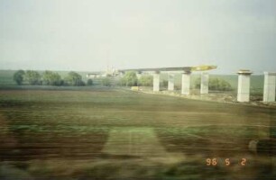Schrote-Talbrücke westl. Magdeburg