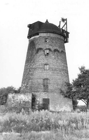 Elbe-Parey-Güsen. Mühle Fricke, Turmholländer, Baujahr 1927