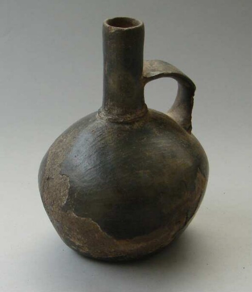 Clay vessel