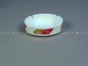 Aschenbecher mit Werbeaufdruck "R1 / R6"