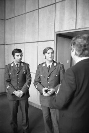 Besuch der Kameradschaft der Wilhelmshavener Marine-Portepee-Unteroffiziere bei der Luftwaffenunterstützungsgruppe Süd in Karlsruhe