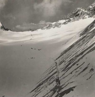 Oberbayern. Wettersteingebirge. Zugspitze (2962 m). Schneefernerplatt