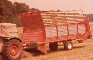 Fotografie: Futterernte, Ladewagen