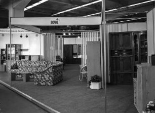 Ausstellungsfläche des VEB Möbelkombinat Zeulenroda-Triebes 