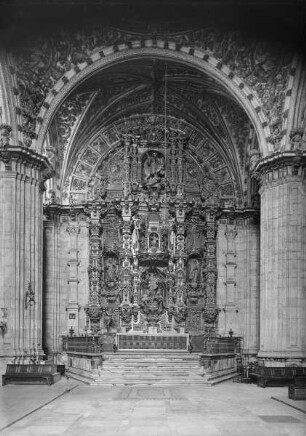 Catedral Santa María de Burgos — Capilla de Santa Tecla y Santiago