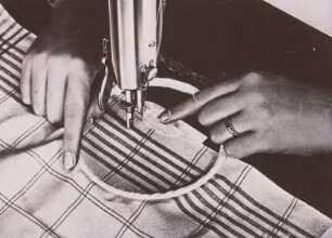 Nähmaschine, Stopfen mit Stopfring, Singer, um 1925
