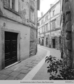 Via Giovanni Selvi, Sorano