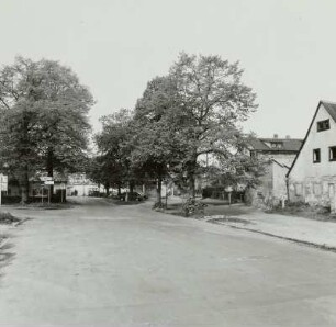 Blick in die Breitscheidstraße mit Einmündung Kadenstraße