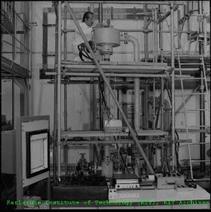 Unbekannter Versuchsstand am Institut für Neutronenphysik und Reaktortechnik (INR)