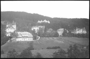 Marienbad. Villenviertel : Marienbad. Villenviertel am Stadtgarten mit Villa "Luginsland" und Hotel Miramondi oberhalb
