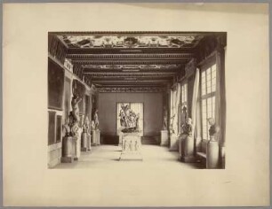 Florenz: Korridor der Galleria degli Uffizi