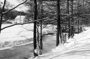 Wilsdruff-Blankenstein. Die Triebisch, Hintergrund Buschmühle und Brücke
