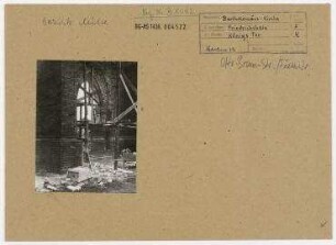 Bartholomäuskirche im Wiederaufbau. Berlin, Friedrichshain, Königs-Tor, Otto-Braun-Straße/Friedenstraße