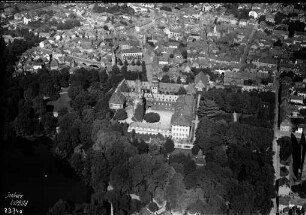Bad Homburg v.d. Höhe, Schloss mit Schlossgarten