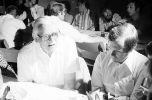 26. Tagung 1976 Physiker; Studentenabend in der Sängerhalle: Adolf Butenandt