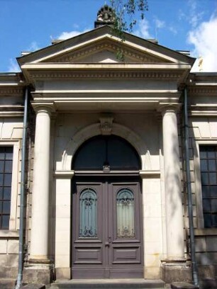 Dresden: Trauerhalle Johannisfriedhof Tolkewitz