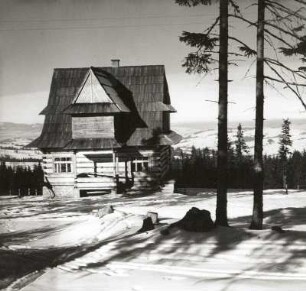 Tatry Wysokie (Hohe Tatra/Polen). Wohnhaus bei Zakopane am Gubalowka-Berg