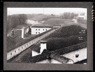 Befestigungen
