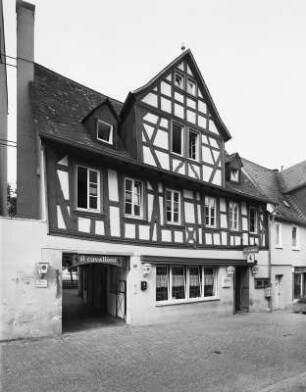Limburg, Frankfurter Straße 24