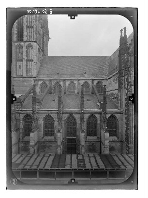 Duisburg. Salvatorkirche (Baubeginn 1330). Teilansicht von Süden