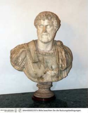 Büste des Kaisers Antoninus Pius
