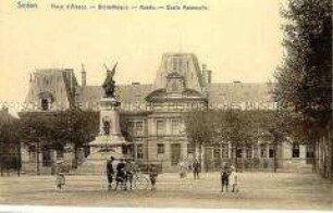 Der "Place d'Alsace" in Sedan