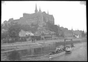 Meißen. Burgberg, Elbe mit Dampfer