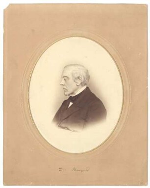 Portrait von Dr. Mangold