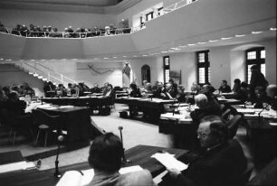 Freiburg: Ratsaal, Stadträte und Fraktionen