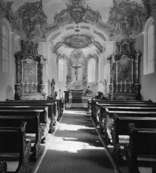 Oxenbronn. Katholische Pfarrkirche Sankt Blasius (1101/1200 und 1350/1520 sowie 1768/1769). Inneres zum Altar