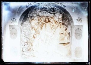 Gottesackerkapelle von Süden; Steinrelief, Auferstehung Christi