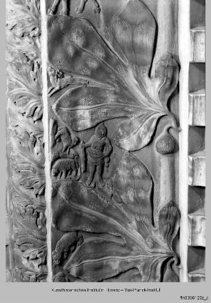Porta dei Canonici : Ornamentiertes Gewände von Portal und Tympanon