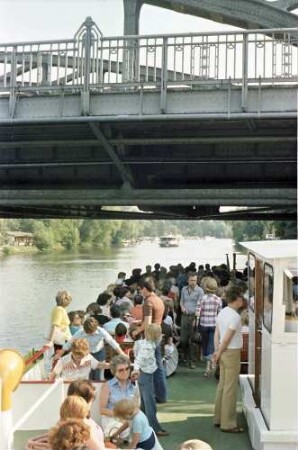 Berlin; Spandau: Unter der Eiswerder Brücke