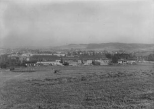 Neustadt. Blick auf die VEB "Fortschritt"