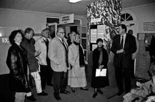 Ausstellungseröffnung "Mauer des Schweigens abtragen. Zwangsarbeiter/innen, Kriegsgefangene in Stormarn 1940-1947" in Reinbek: Publikum