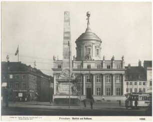 Obelisk und Altes Rathaus, Potsdam: Ansicht