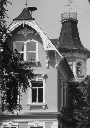 Villa Elisabeth; Darmstadt, Moosbergstraße 2, Moosbergstraße 4