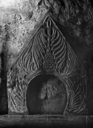 Reliefplatte eines merowingischen Altars