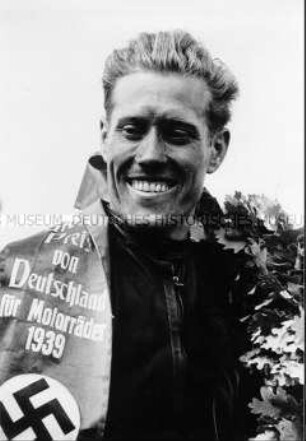 Walter Hamelehle, Sieger im Großen Preis für Motorräder auf dem Sachsenring