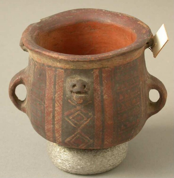 Clay vessel