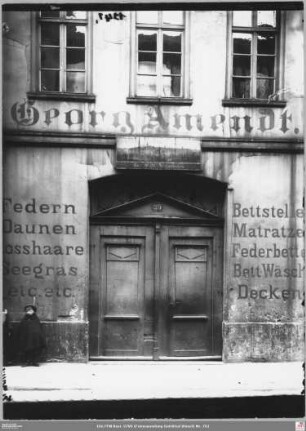 Eingang Holzgraben 29 (rückwärtiger Eingang von Bleidengasse 10 "Zur Stadt Kopenhagen")