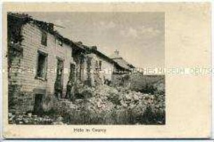Zerstörte Gebäude in Courcy