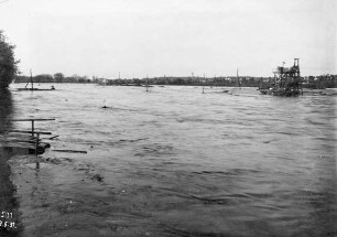 Staustufe Heilbronn, Baugebiet im Hochwasser