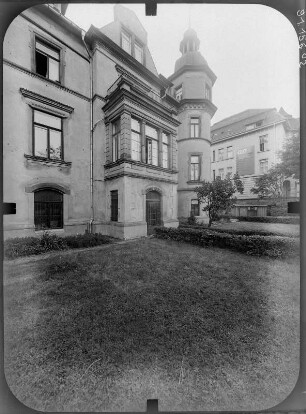 Leipzig-Zentrum, Waldstraße 86. Villa "Mückenschlößchen" (1892; B. Richter). Straßenansicht