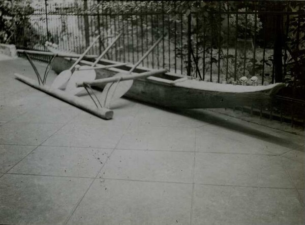 "Boat with paddle, from the left, Samoa."