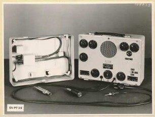 Fernseh-Kundendienst-Koffer Typ Nr. 06.98006.1 Gesamtansicht, Foto 1954