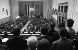 Feierstunde der Handwerkskammer Karlsruhe zum Abschluss des Prüfungsjahrs 1970 im Großen Saal der Stadthalle